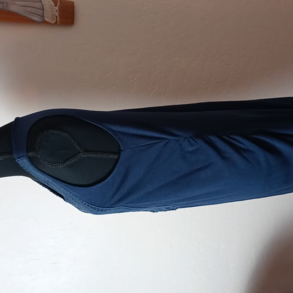 Liz Lange Maternity Sleeveless Dress - Picture 4 of 7